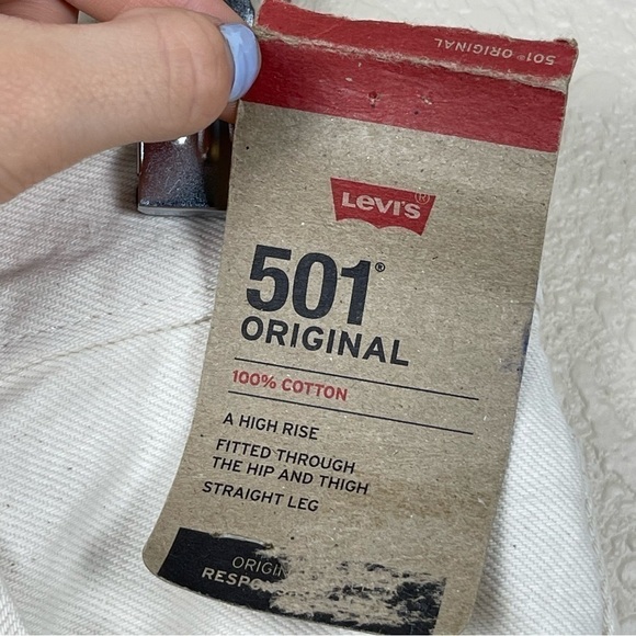 Levi’s 501 Original Fit Straight Leg Butterfly Print Jeans Size 28X28 Women - Picture 11 of 16